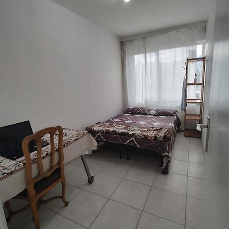 Private Room In An Appartment -Near To Brussel Central With Lift - Not A Hotel Екстериор снимка